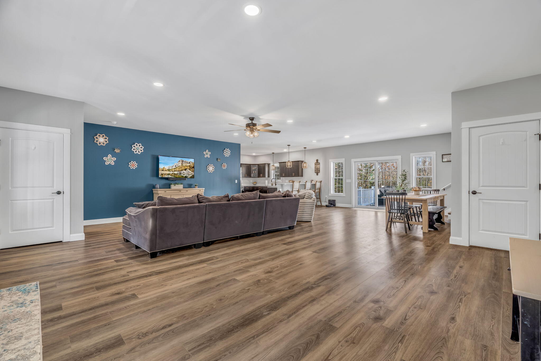 81 Fowler Road Hampden ME 04444