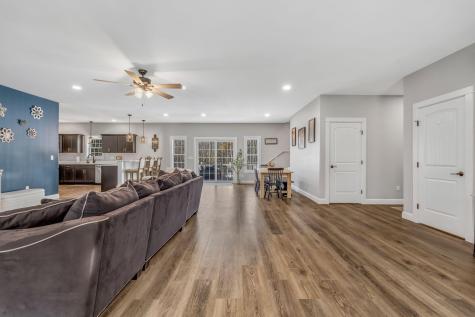 81 Fowler Road Hampden ME 04444