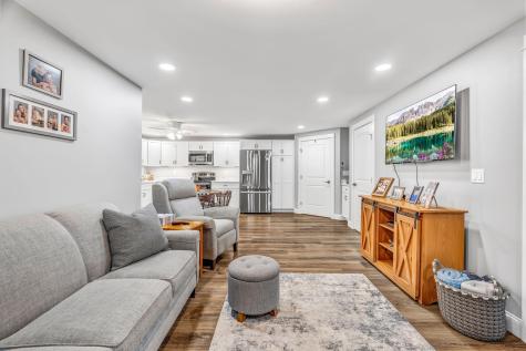 81 Fowler Road Hampden ME 04444