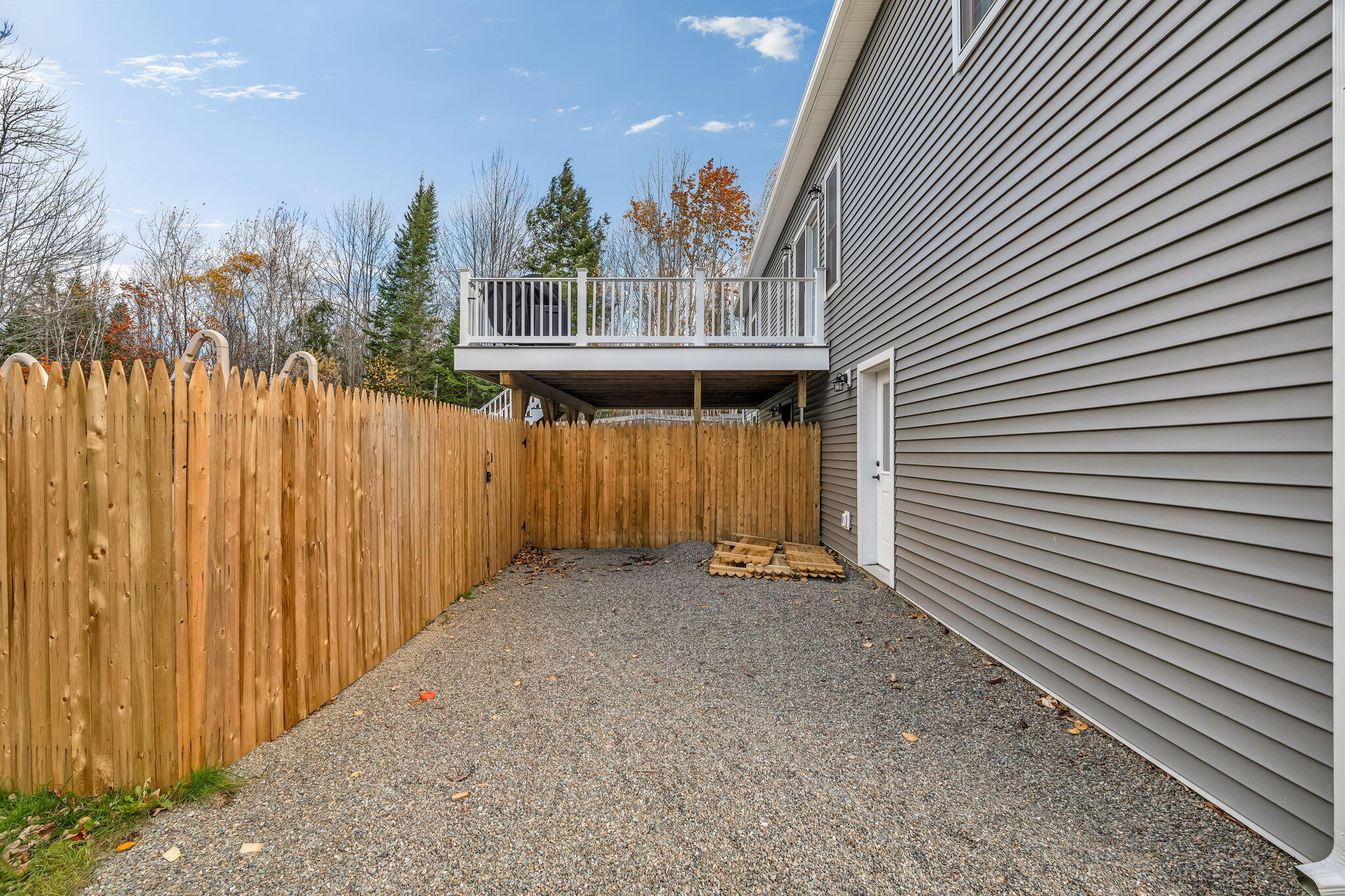 81 Fowler Road Hampden ME 04444