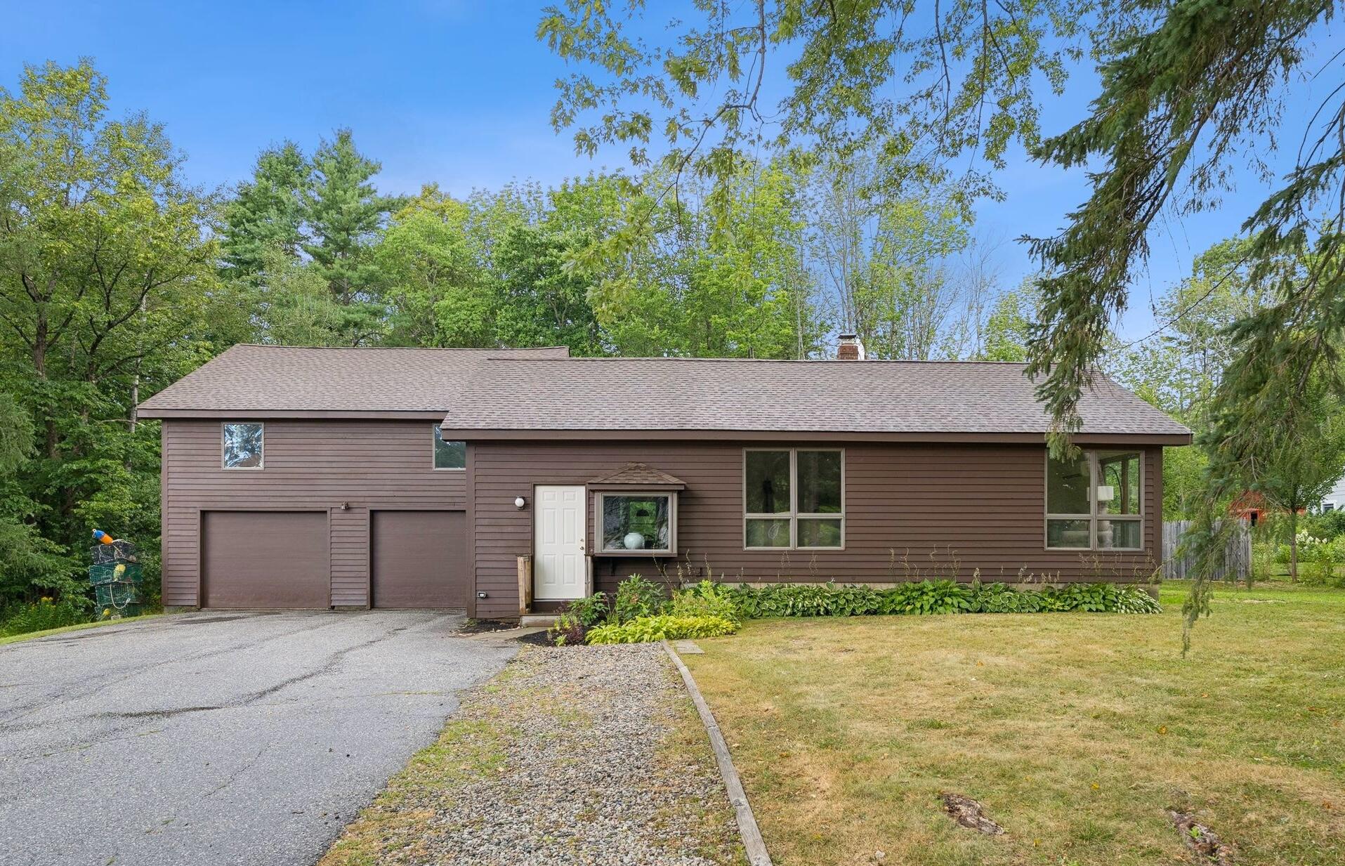 44 Winn Road Falmouth ME 04105