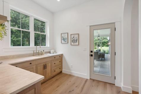 353 Pool Street Biddeford ME 04005