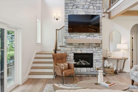 353 Pool Street Biddeford ME 04005