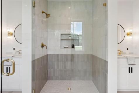 353 Pool Street Biddeford ME 04005