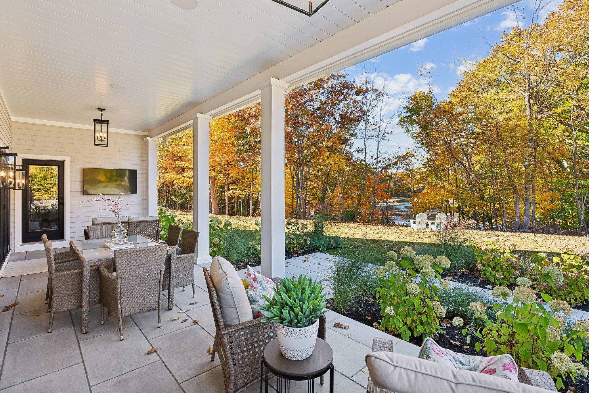 353 Pool Street Biddeford ME 04005