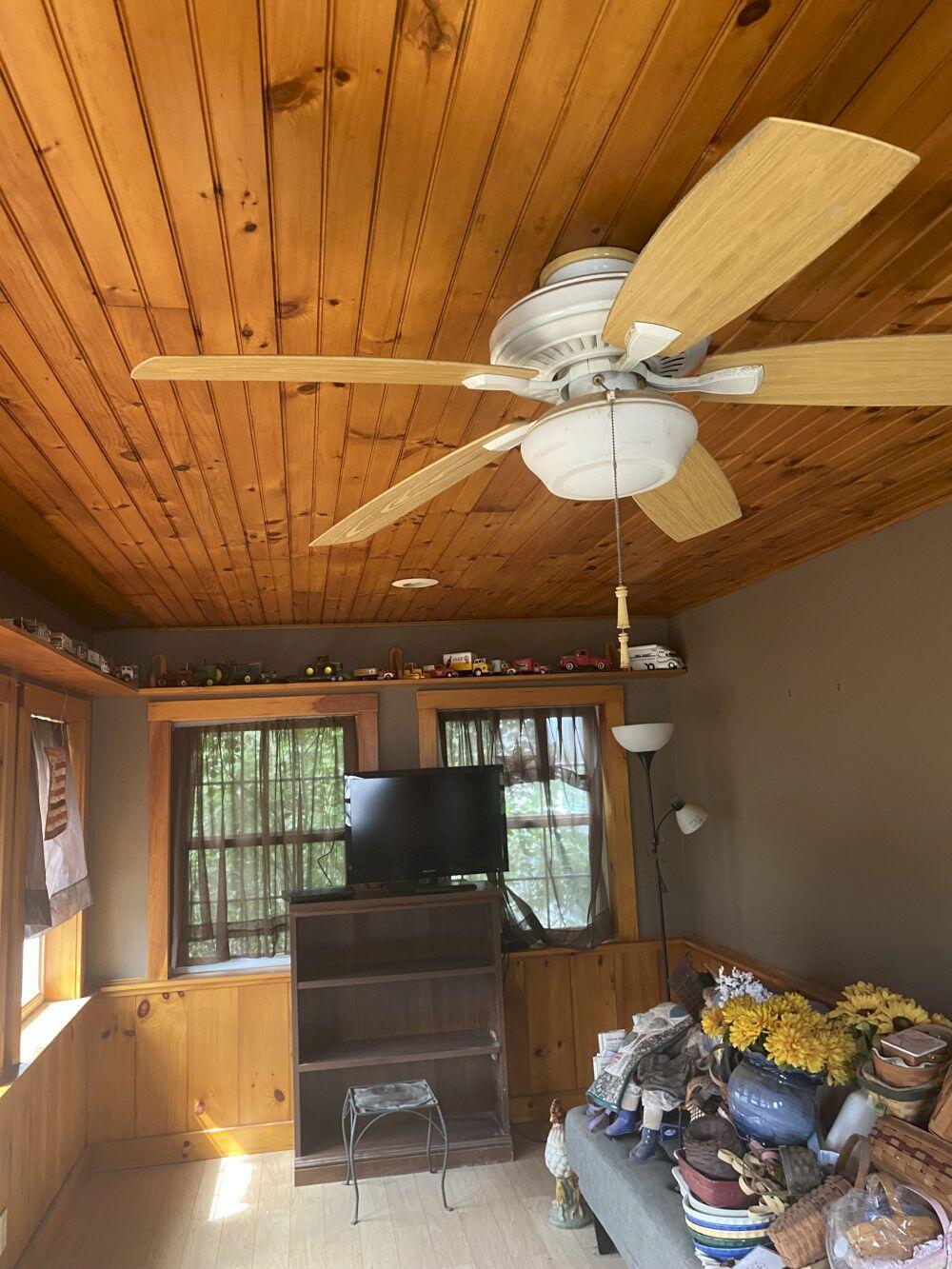 15 Kincaid Road Madison ME 04950