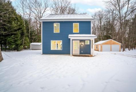 15 Winter Street Buxton ME 04093