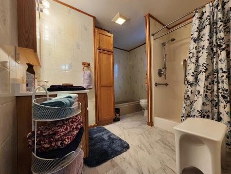 571 Eastern Avenue Augusta ME 04330