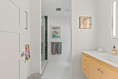 12 Peter Robin Way Freeport ME 04032