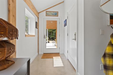 12 Peter Robin Way Freeport ME 04032