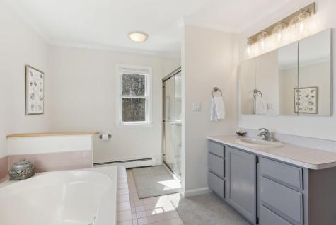 121 Old Pennellville Road Brunswick ME 04011