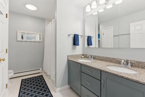 121 Old Pennellville Road Brunswick ME 04011