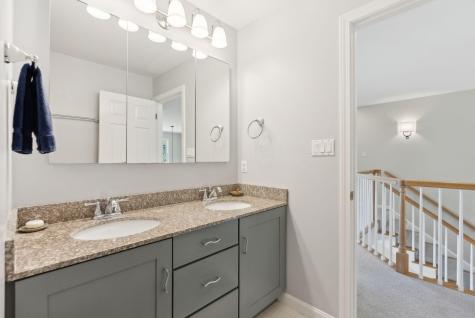 121 Old Pennellville Road Brunswick ME 04011