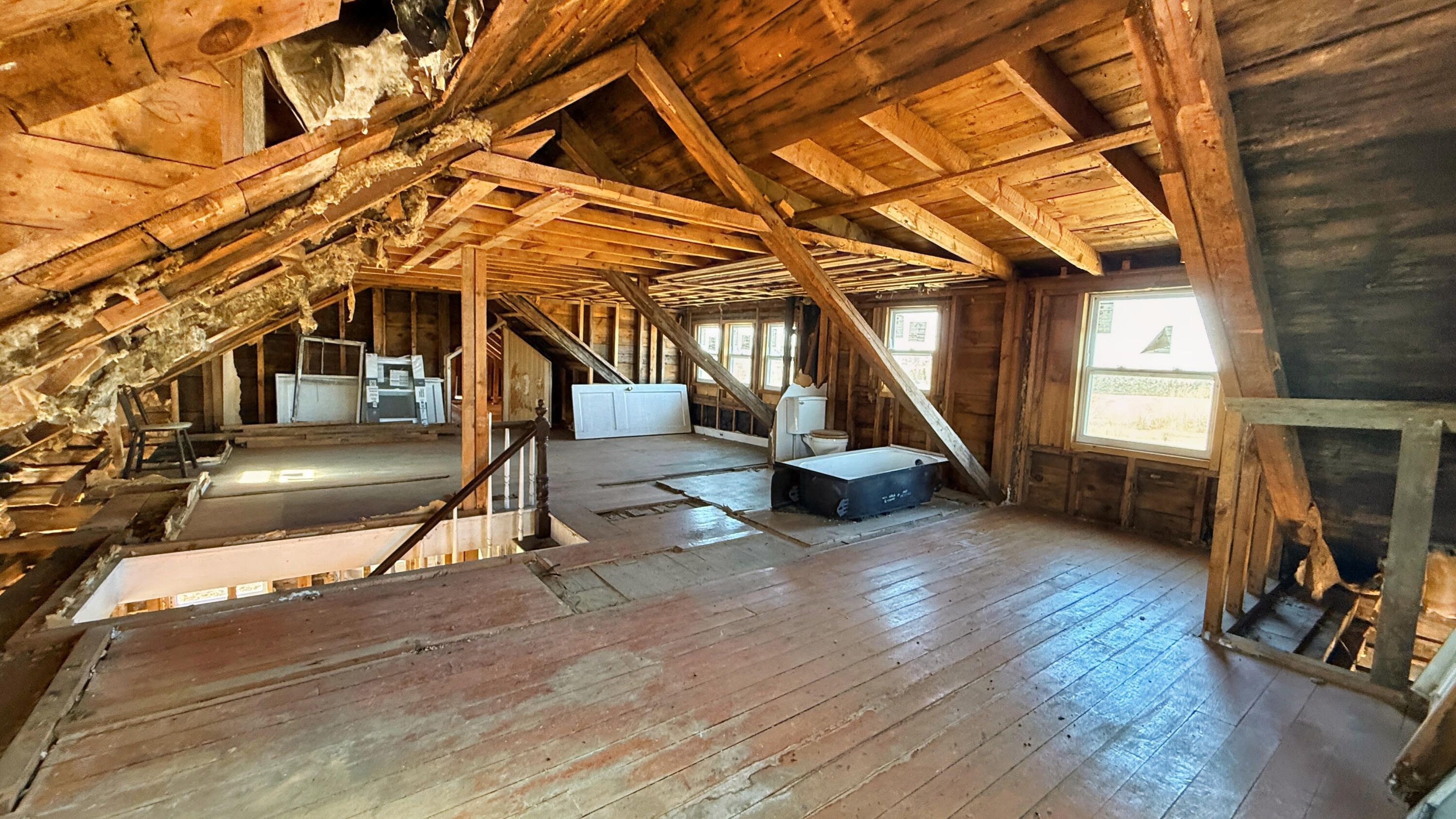 225 County Road Lubec ME 04652