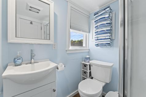 4 Richmond Street York ME 03909