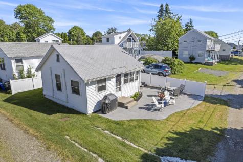 4 Richmond Street York ME 03909