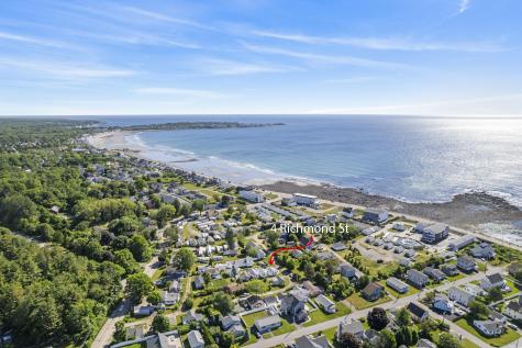 4 Richmond Street York ME 03909