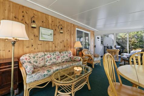 122 South Freeport Road Freeport ME 04032