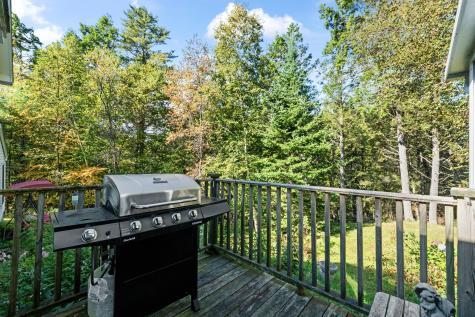 122 South Freeport Road Freeport ME 04032