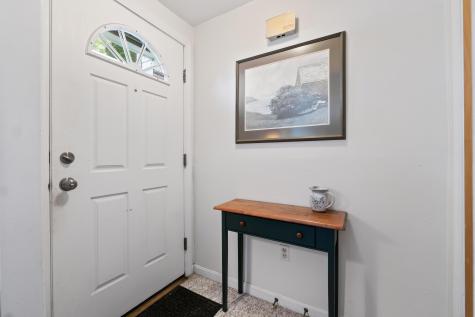 122 South Freeport Road Freeport ME 04032