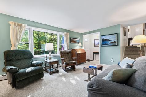 122 South Freeport Road Freeport ME 04032