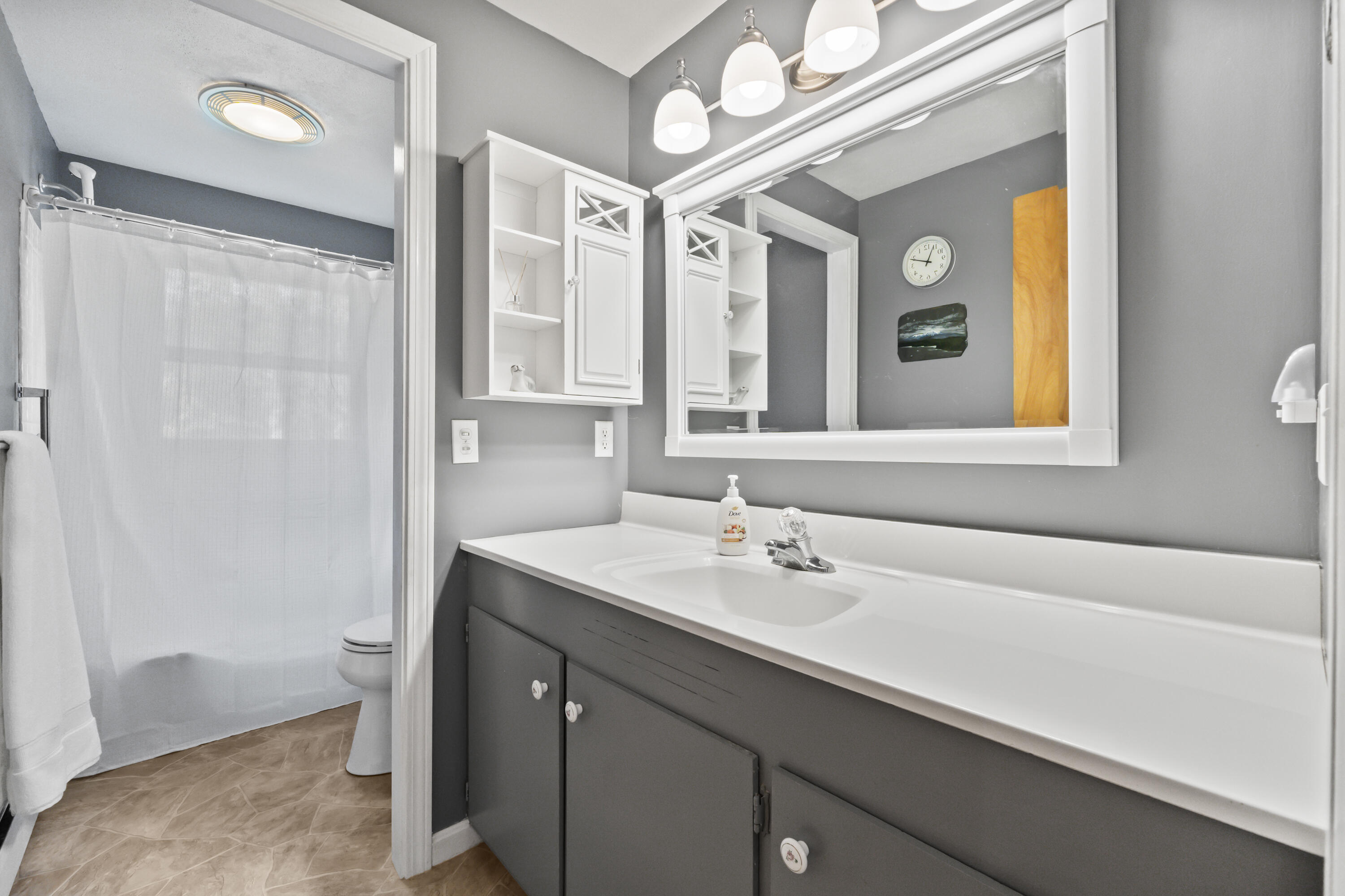 122 South Freeport Road Freeport ME 04032