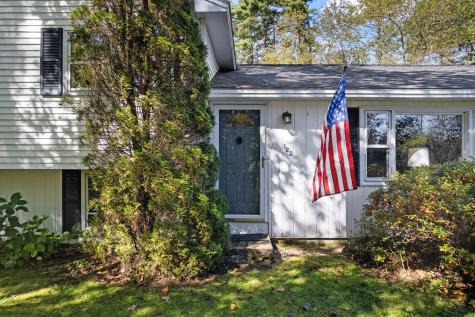 122 South Freeport Road Freeport ME 04032