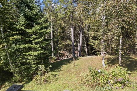 122 South Freeport Road Freeport ME 04032