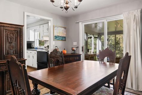 122 South Freeport Road Freeport ME 04032