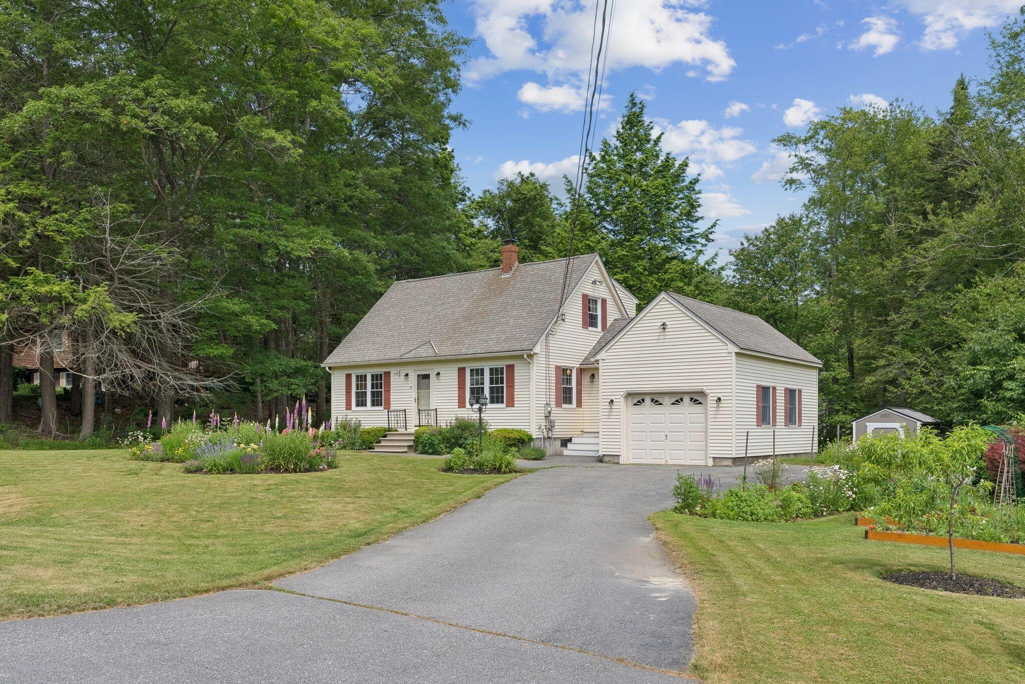 21 Arrowhead Drive Brunswick ME 04011