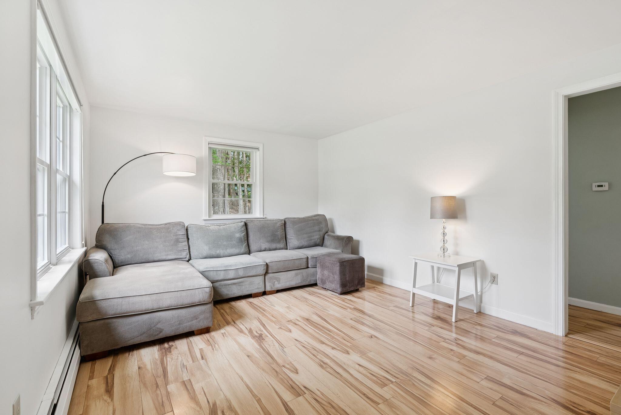 21 Arrowhead Drive Brunswick ME 04011