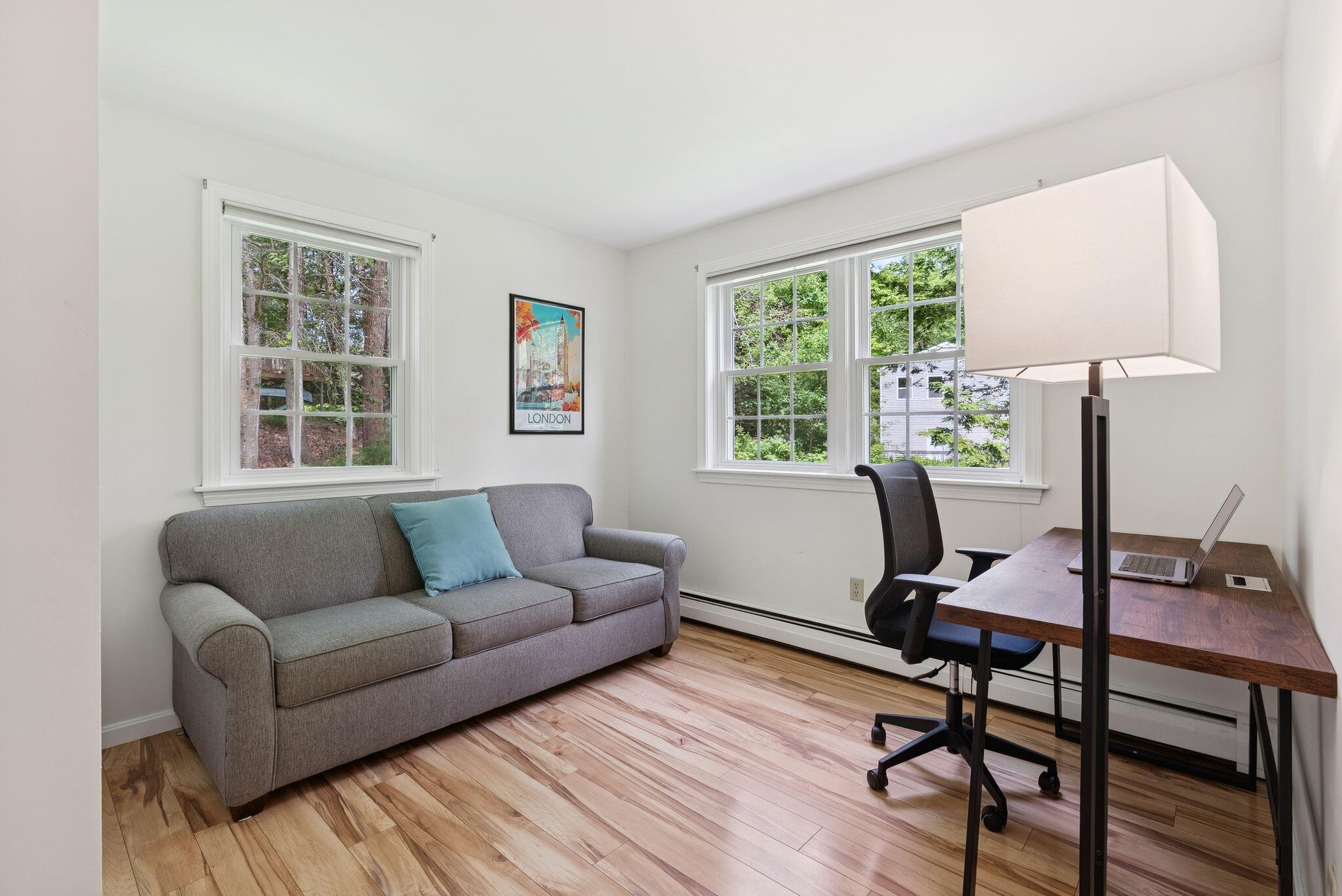 21 Arrowhead Drive Brunswick ME 04011