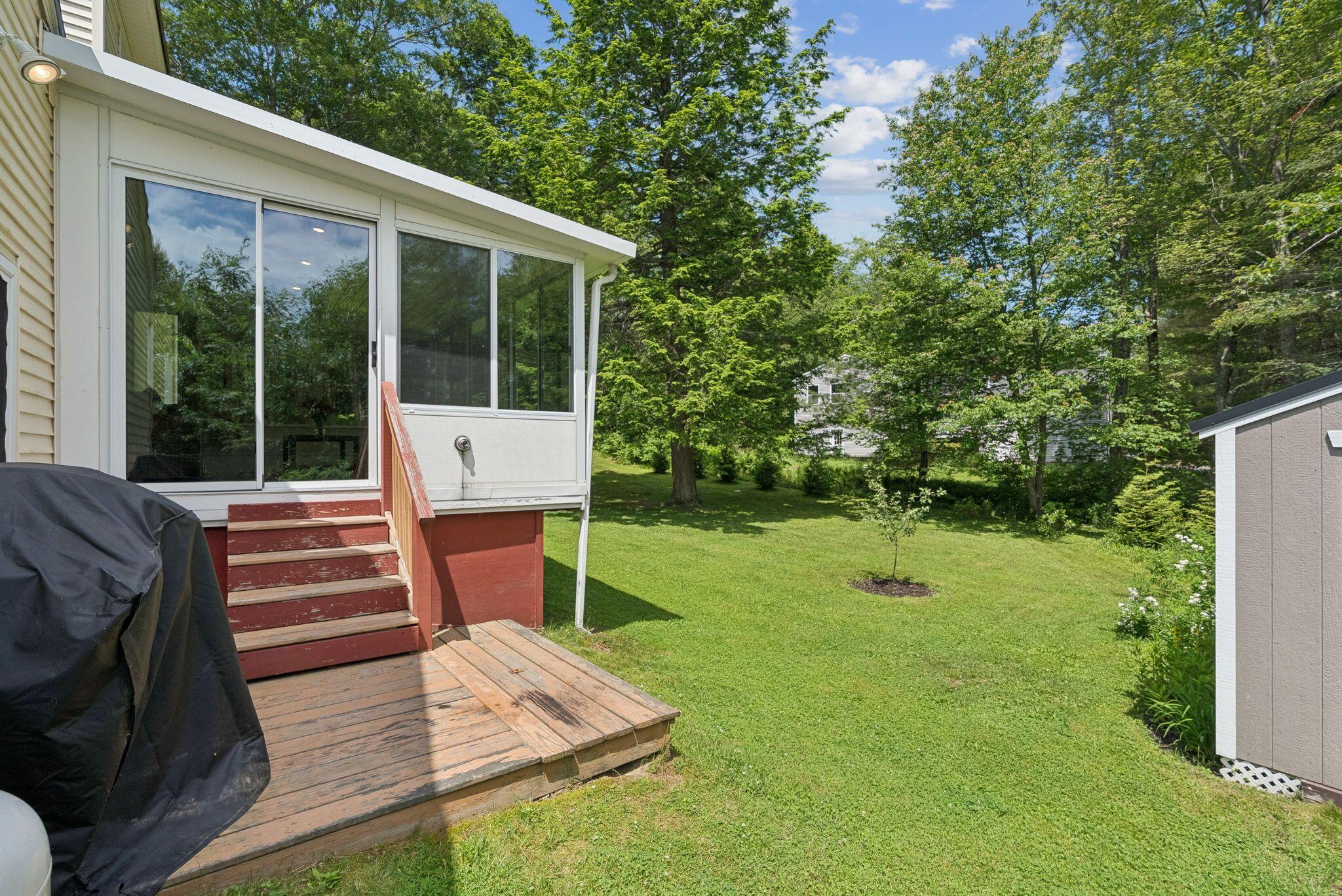 21 Arrowhead Drive Brunswick ME 04011