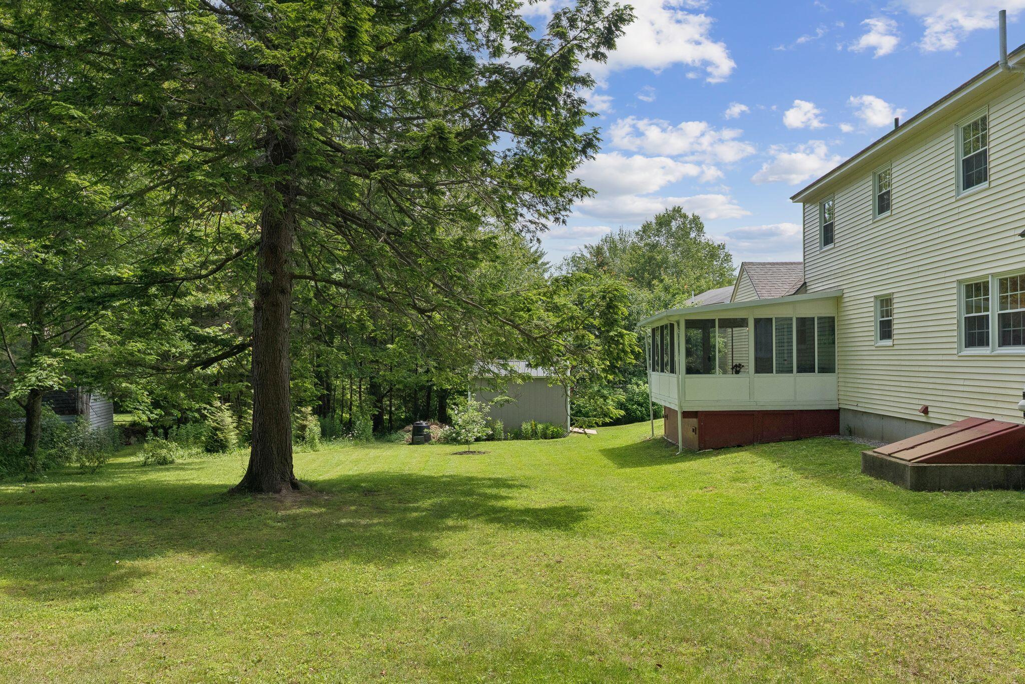 21 Arrowhead Drive Brunswick ME 04011