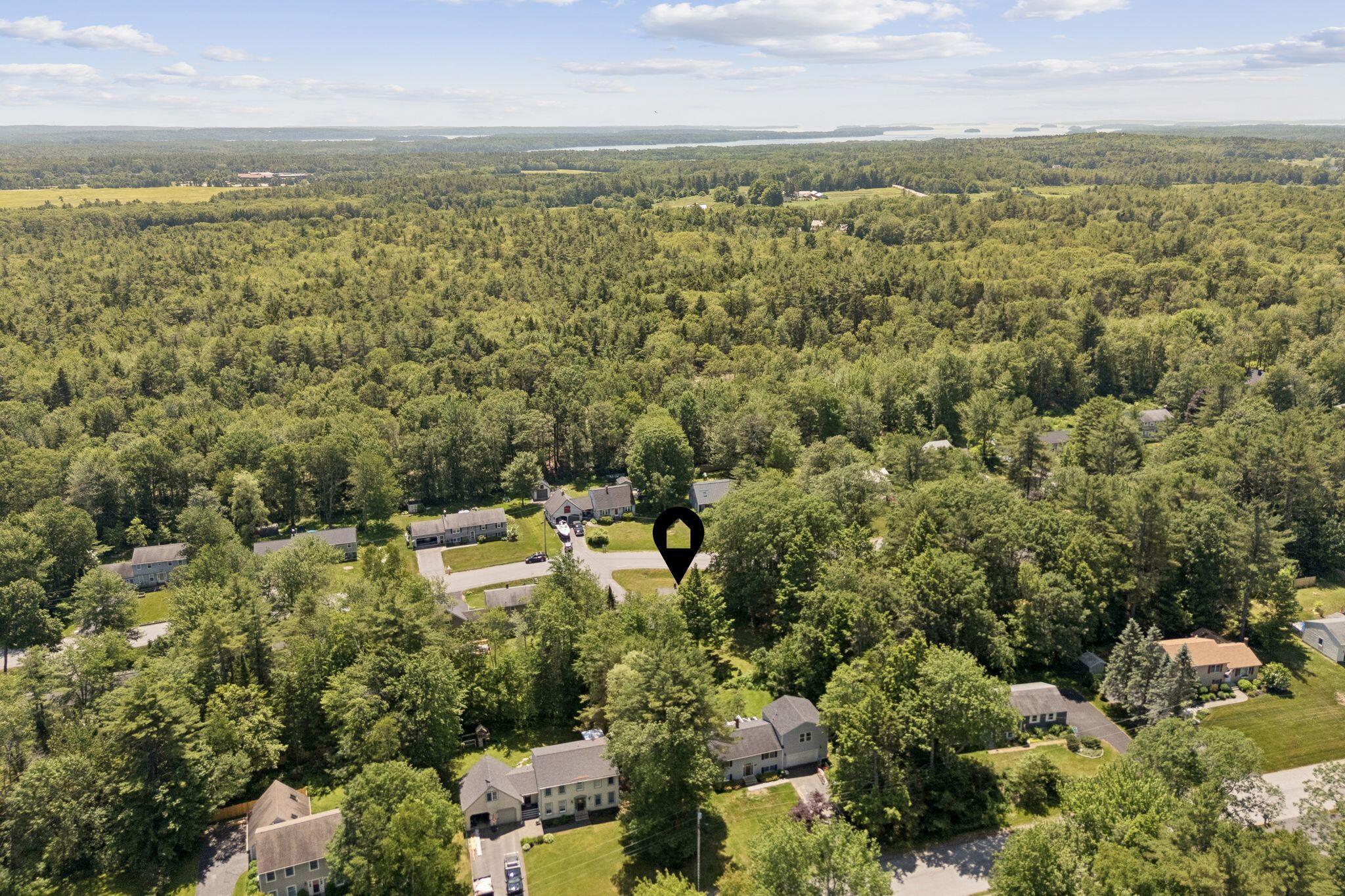 21 Arrowhead Drive Brunswick ME 04011