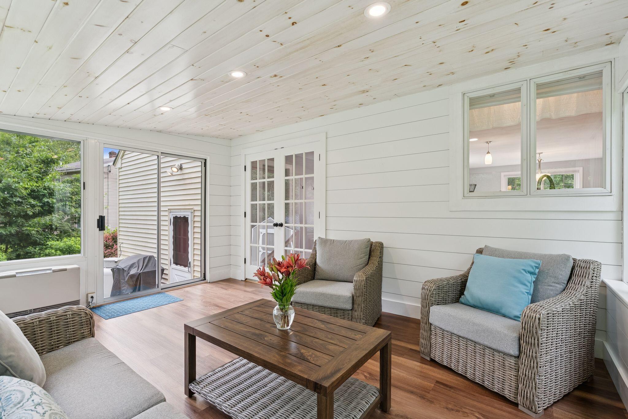 21 Arrowhead Drive Brunswick ME 04011