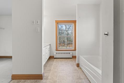 369 River Road Richmond ME 04357