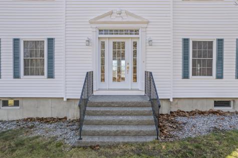 369 River Road Richmond ME 04357