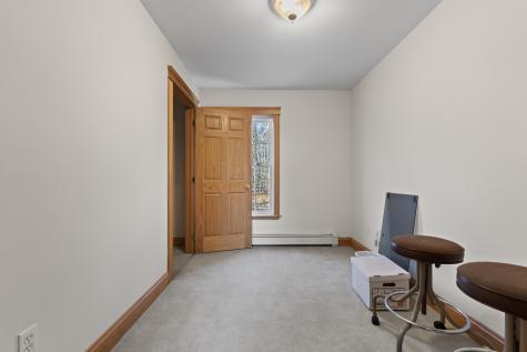 369 River Road Richmond ME 04357