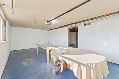 369 River Road Richmond ME 04357