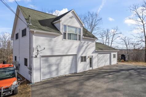 369 River Road Richmond ME 04357