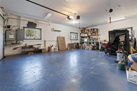 369 River Road Richmond ME 04357