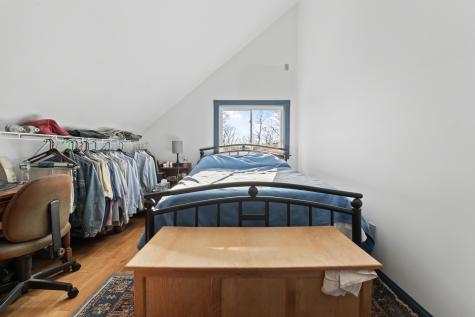 369 River Road Richmond ME 04357