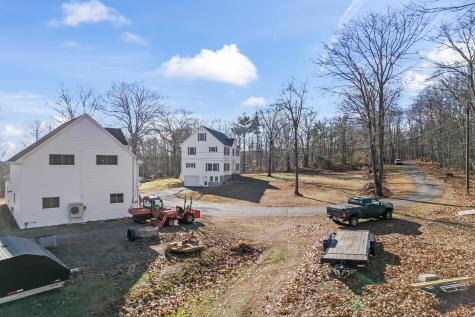 369 River Road Richmond ME 04357