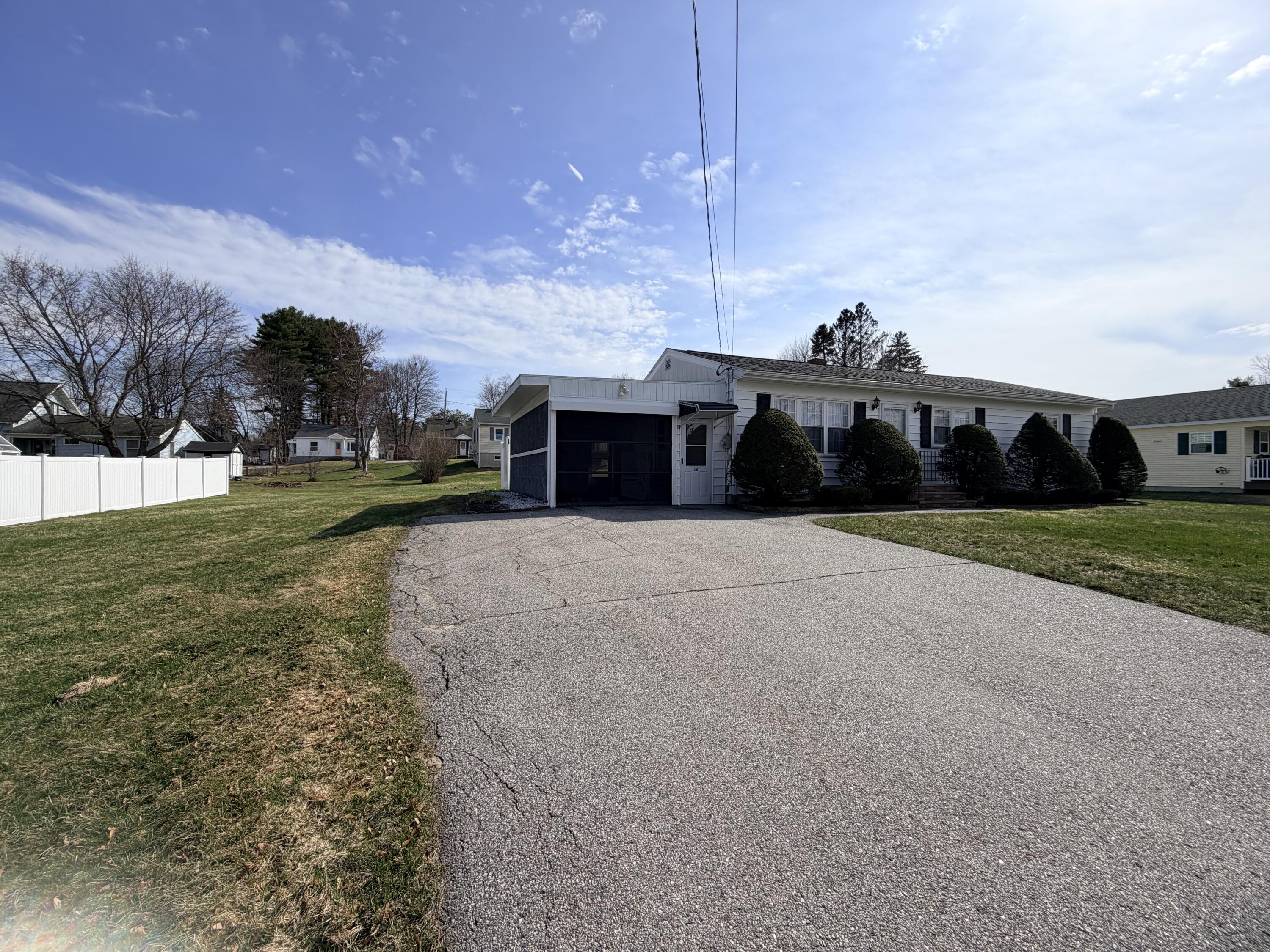 12 Dee Street Auburn ME 04210