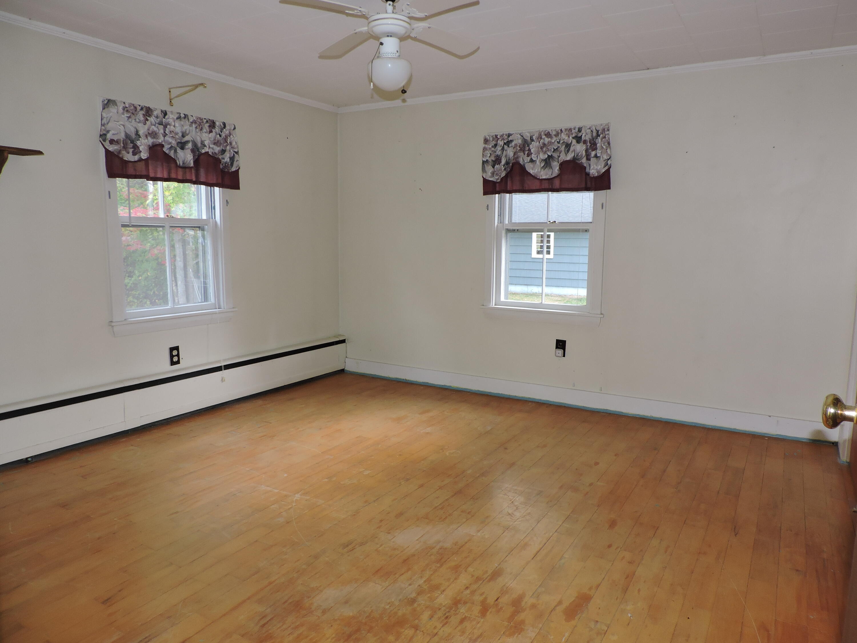 6 Murdock Street Augusta ME 04330