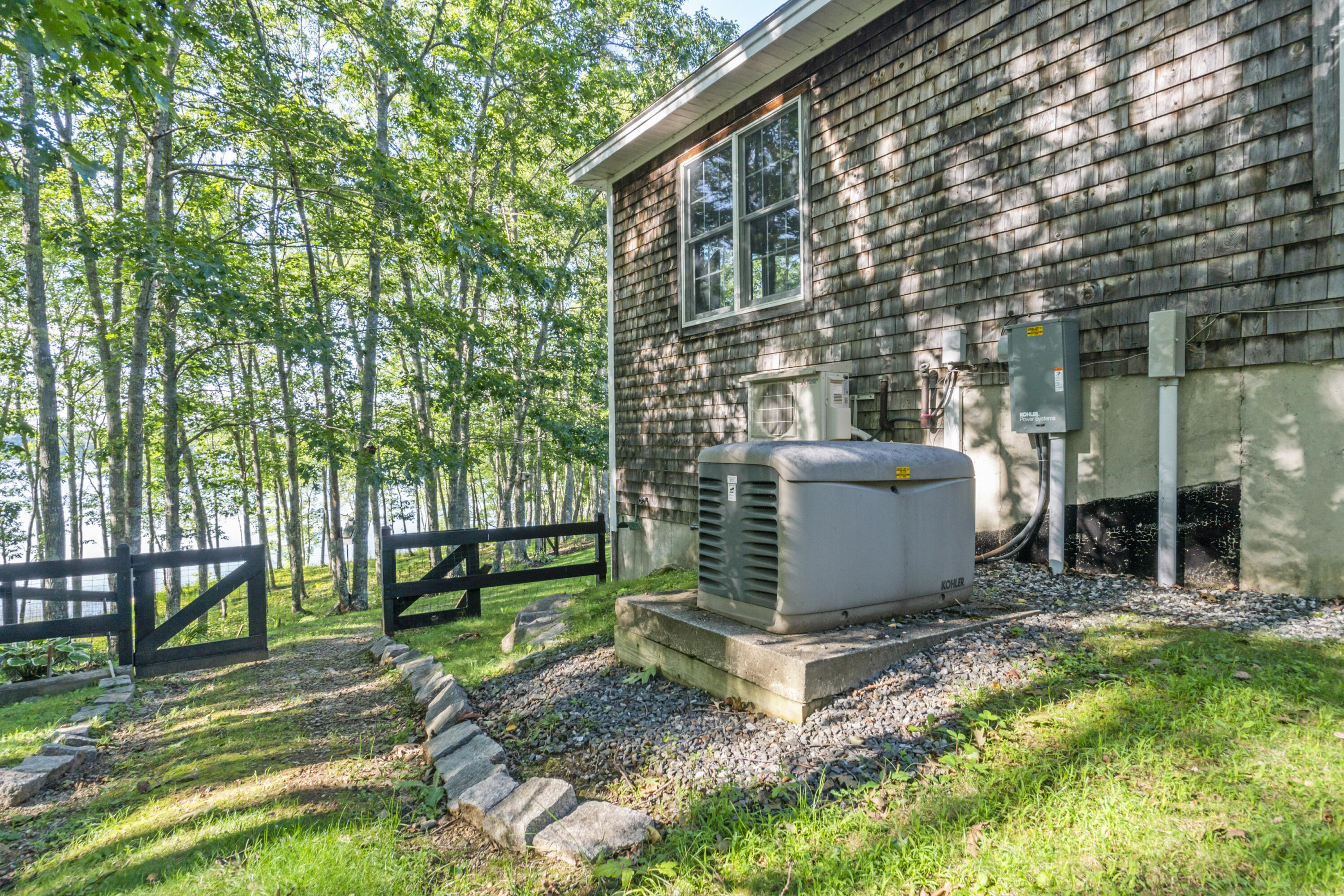 1515 Old Augusta Road Waldoboro ME 04572