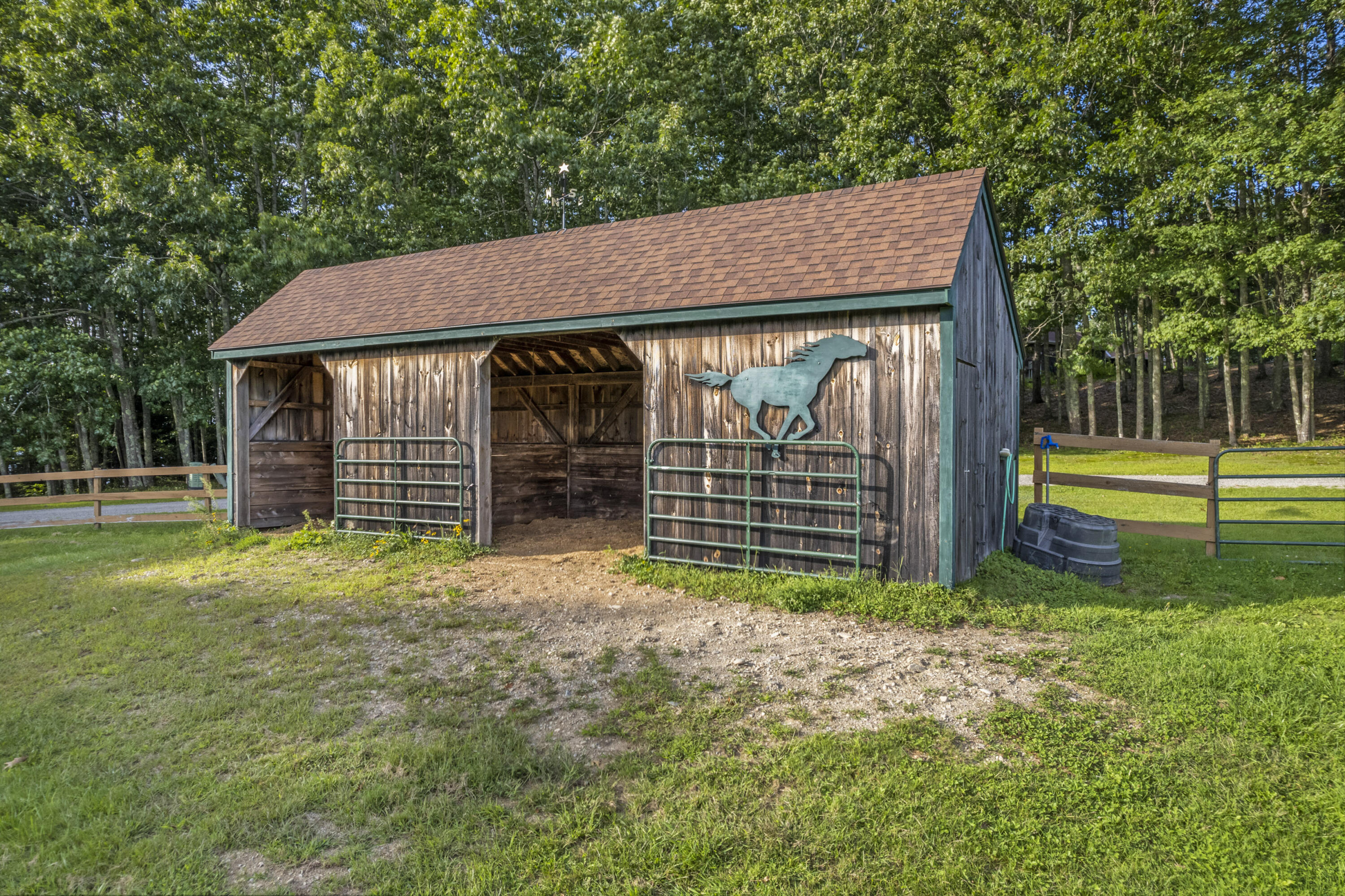 1515 Old Augusta Road Waldoboro ME 04572