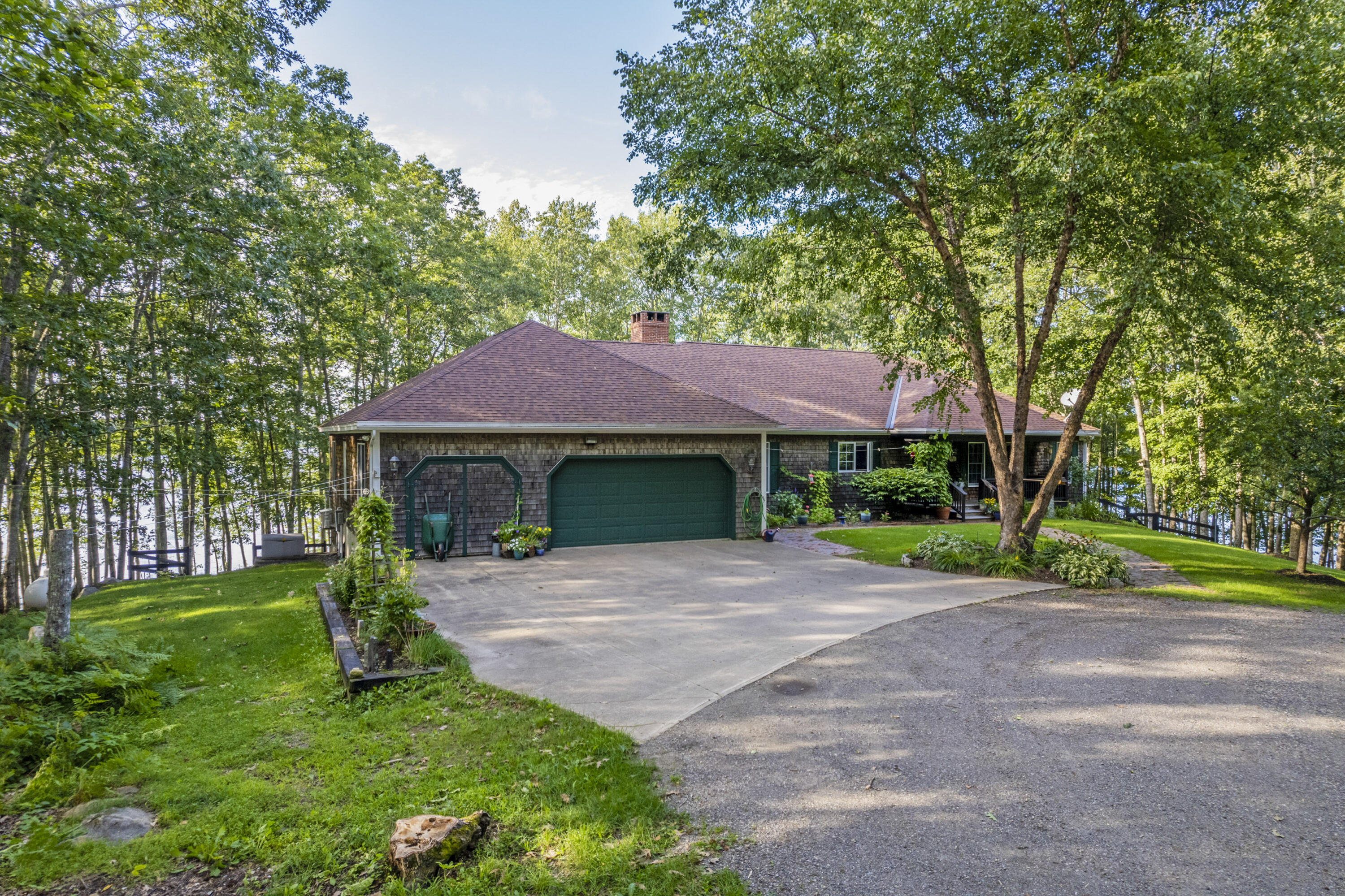 1515 Old Augusta Road Waldoboro ME 04572