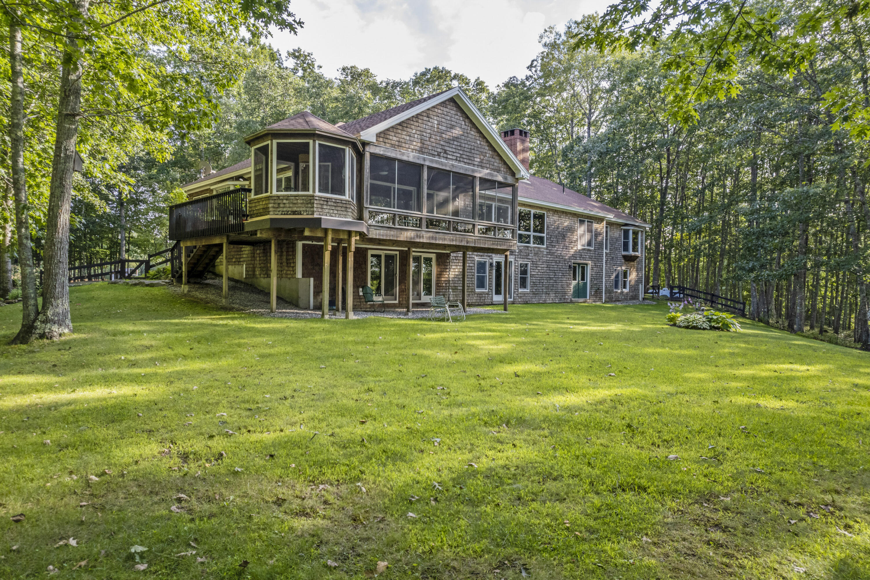 1515 Old Augusta Road Waldoboro ME 04572